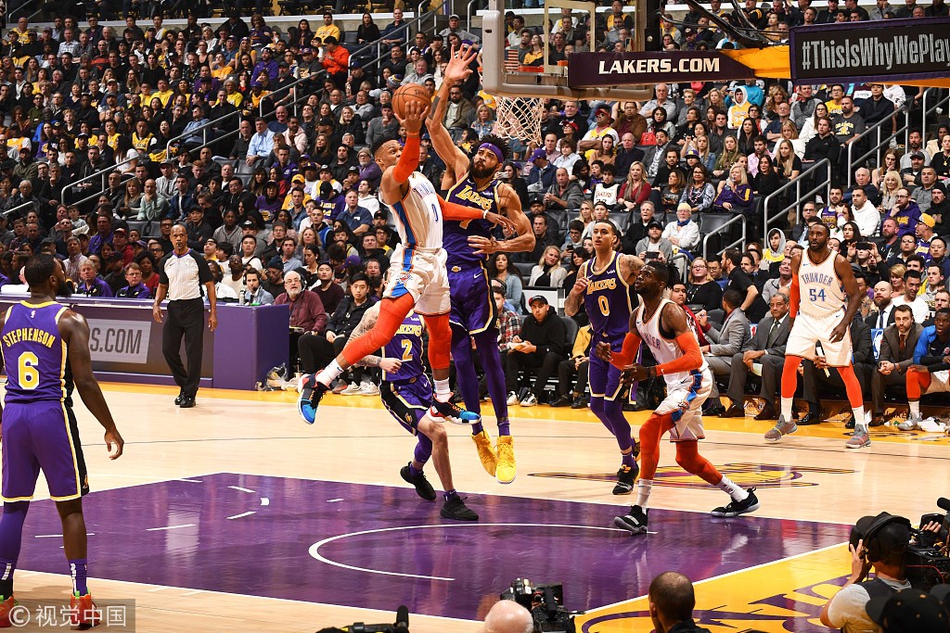 直接决定她 直接决定她