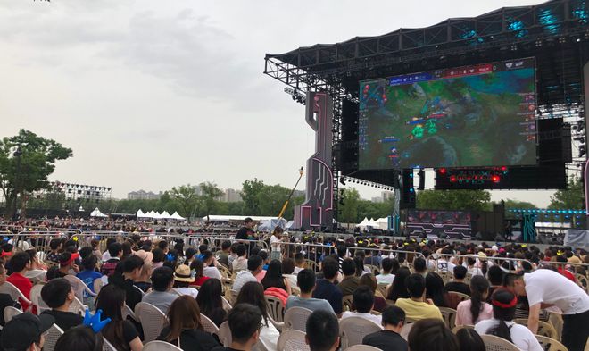 逆风时 逆风时